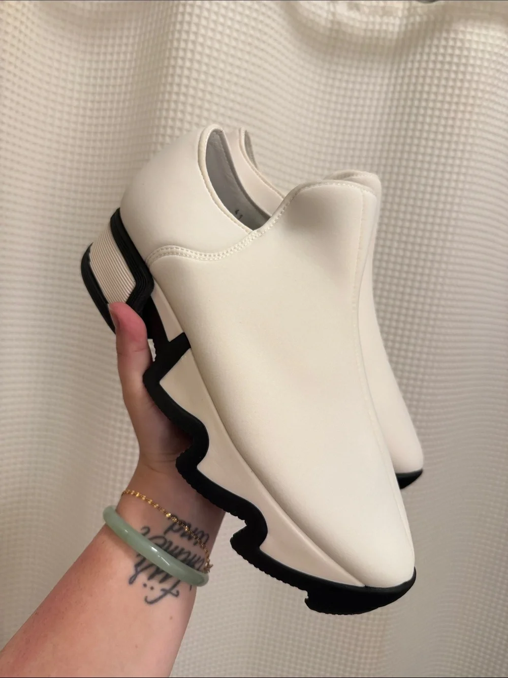 WES I White Low Top Sneaker NWOT - Size 41, Men’s 8, Women’s 11